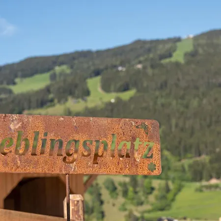Guest house Paerchenbauernhof Horner Flachau