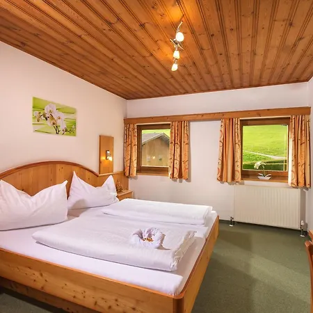 Guest house Paerchenbauernhof Horner